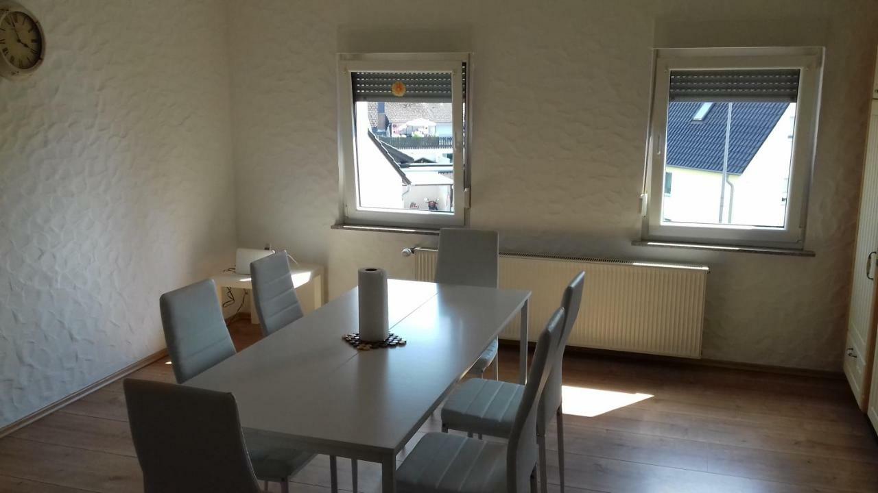 Gaststätte Molitor Lägenhet Saarlouis Exteriör bild